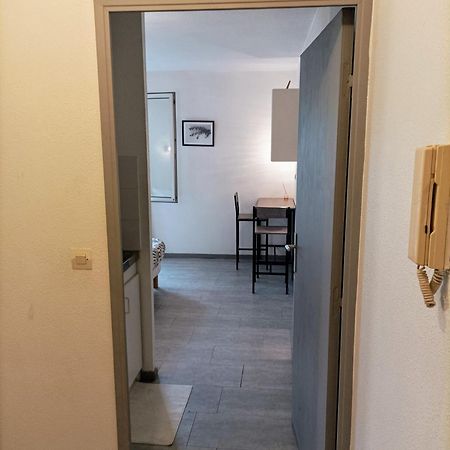 Apartment Near Center Montpellier Exterior photo